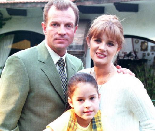 Tres Mujeres