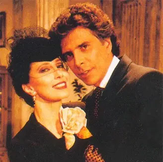 La Extraña Dama