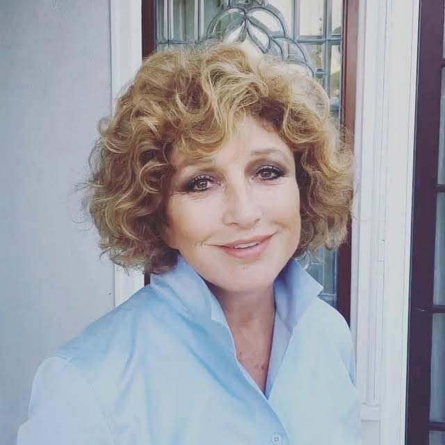 Angélica María