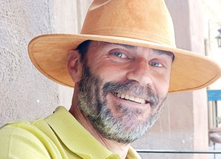 Carlos Torres